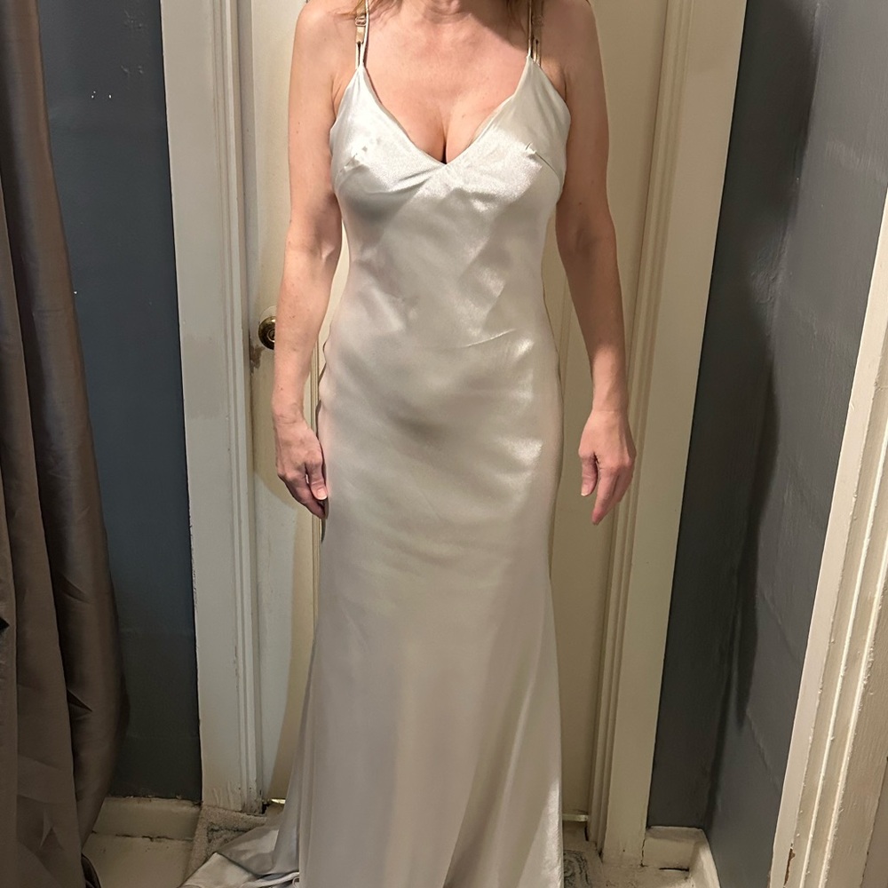Allure Bridals Ivory Floral Lace Gown - Picture 16 of 16